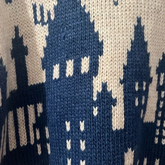 Harry Potter Sweater - Picture 4 of 4